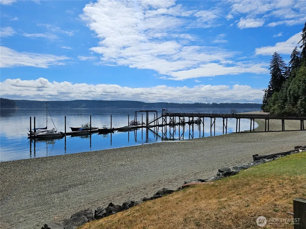 9325 123rd Avenue Anderson Island WA 98303