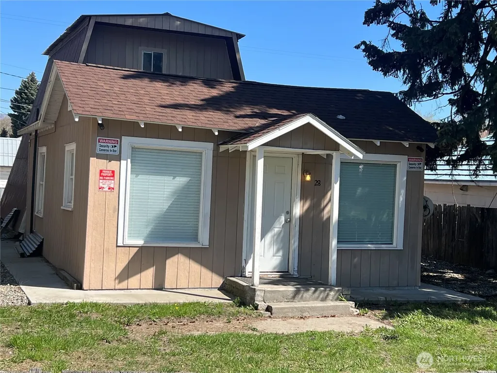 28 N Fir Street Omak WA 98841