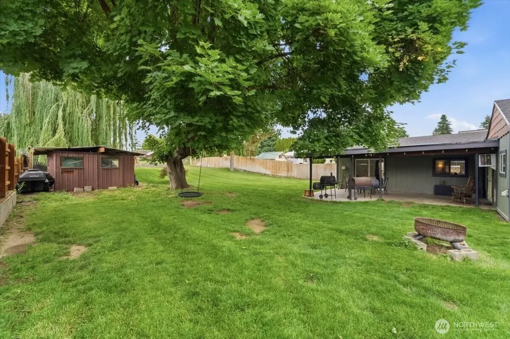 348 N Kentucky Avenue East Wenatchee WA 98802