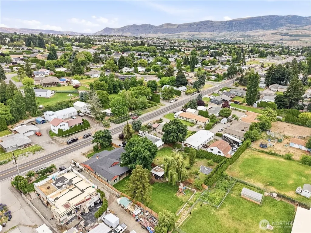 348 N Kentucky Avenue East Wenatchee WA 98802