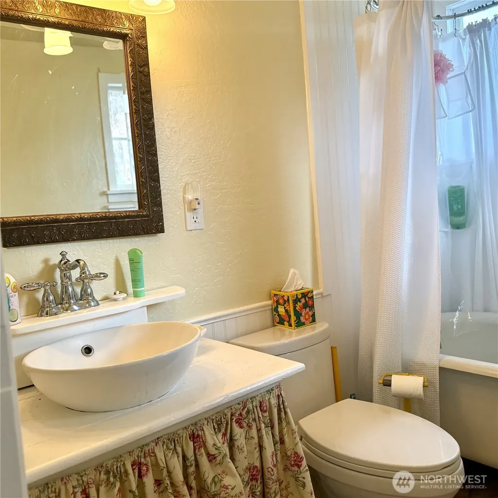 26414 Ridge Avenue Ocean Park WA 98640