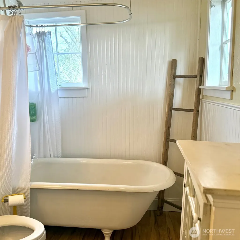 26414 Ridge Avenue Ocean Park WA 98640