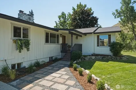 504 Day Road Wenatchee WA 98801