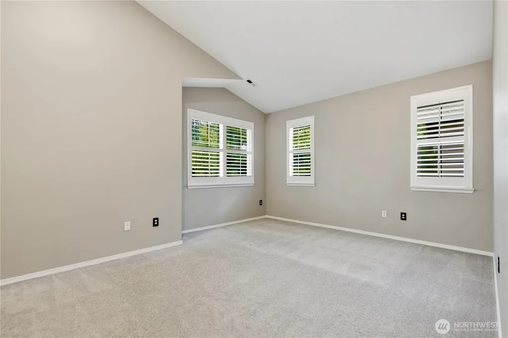 18676 NE 56th Court Redmond WA 98052