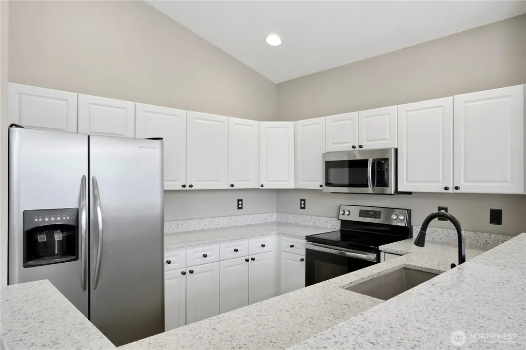 18676 NE 56th Court Redmond WA 98052