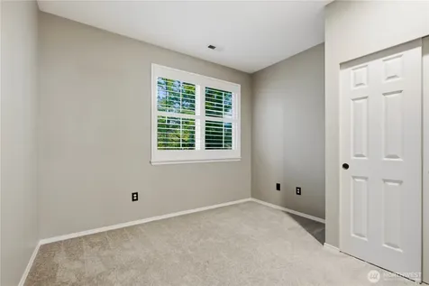 18676 NE 56th Court Redmond WA 98052