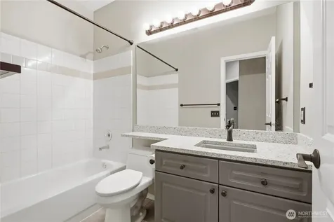 18676 NE 56th Court Redmond WA 98052