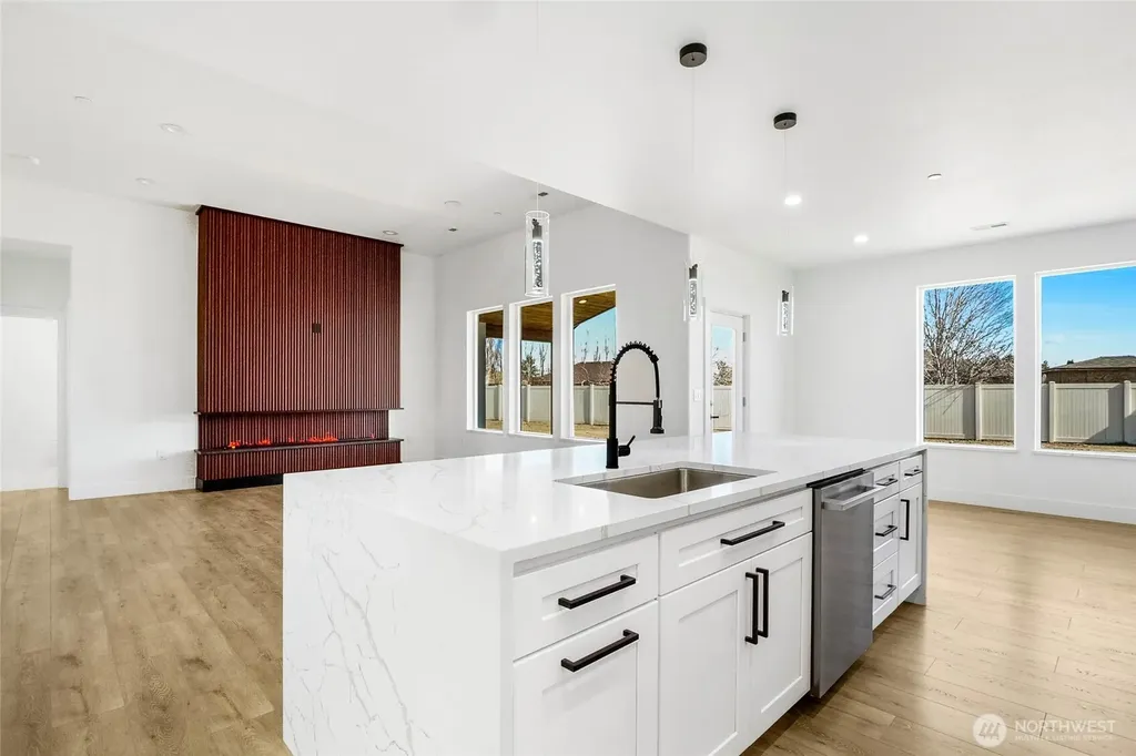 3037 Blackbird Place NE Moses Lake WA 98837