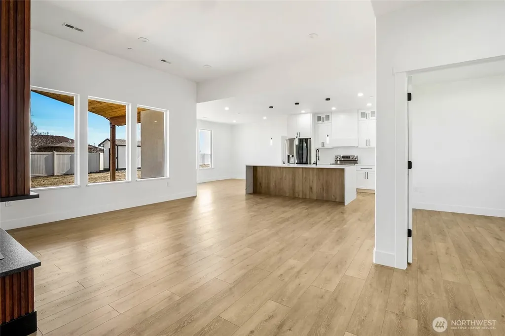 3037 Blackbird Place NE Moses Lake WA 98837
