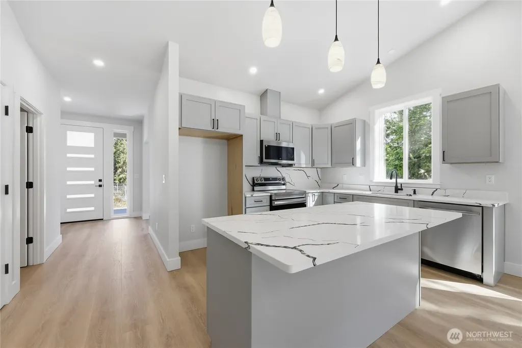 4511 Trail Crest Drive Port Townsend WA 98368