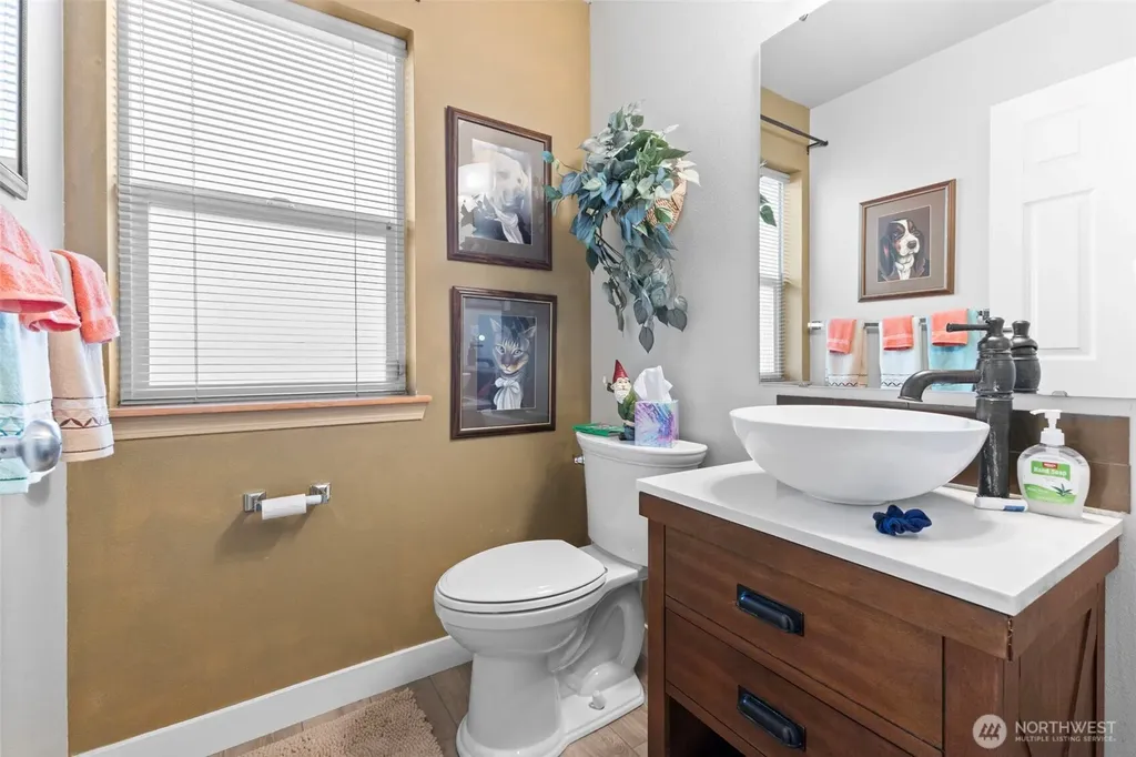 207 Williams Boulevard NE Orting WA 98360