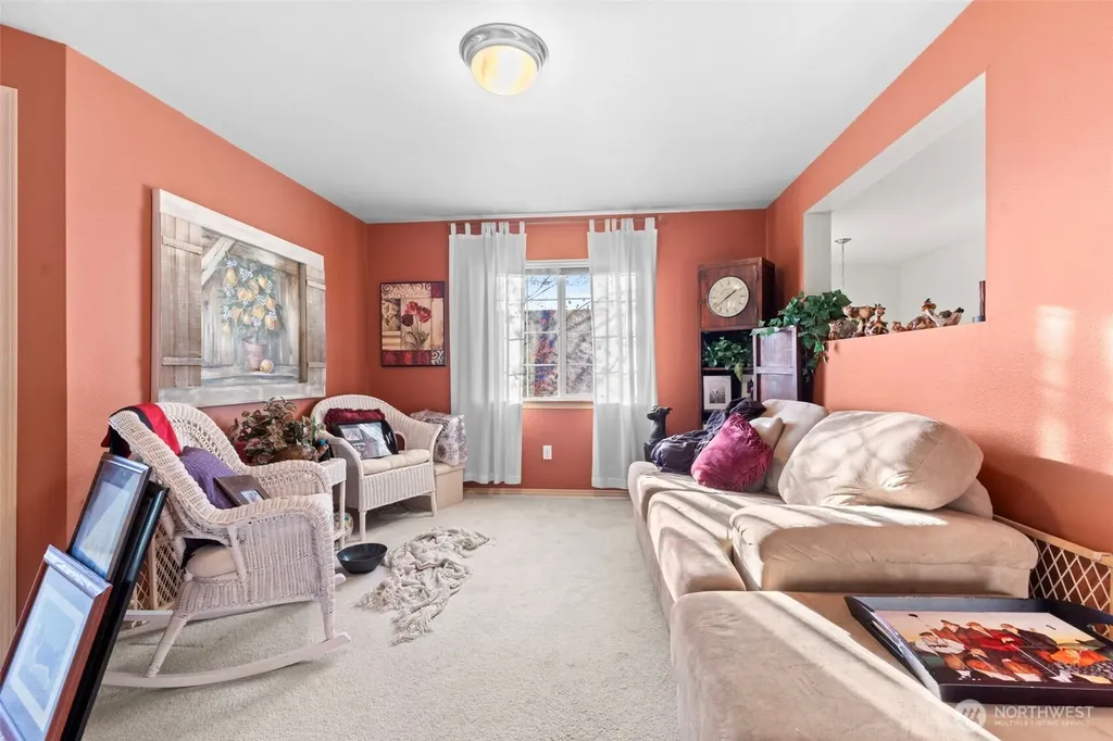 207 Williams Boulevard NE Orting WA 98360