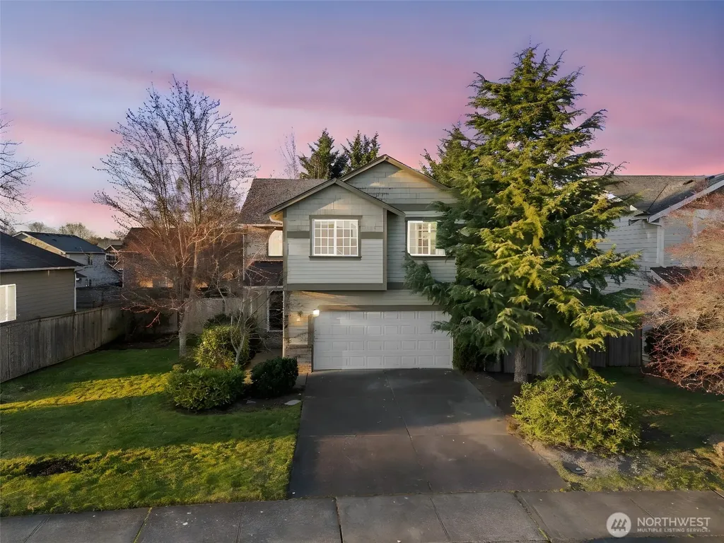207 Williams Boulevard NE Orting WA 98360