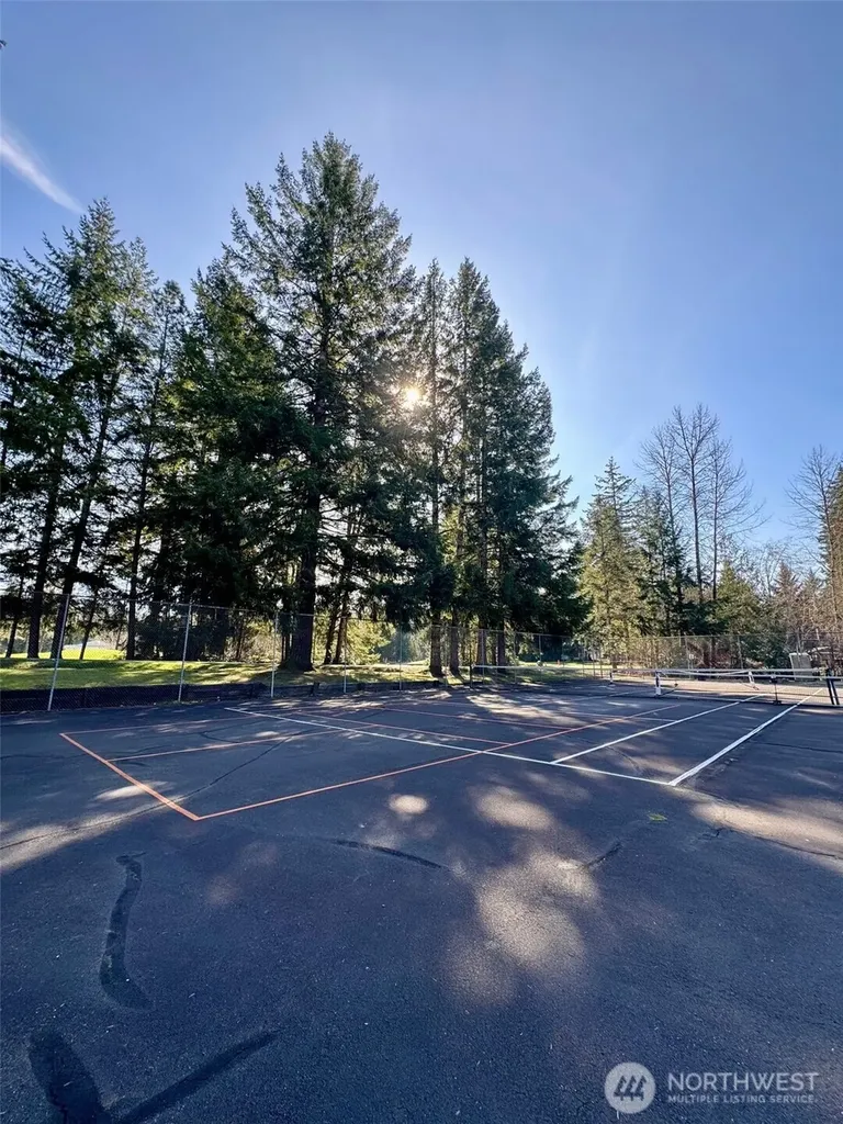 81 N Duckabush Drive E Hoodsport WA 98548