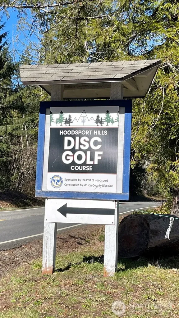 81 N Duckabush Drive E Hoodsport WA 98548