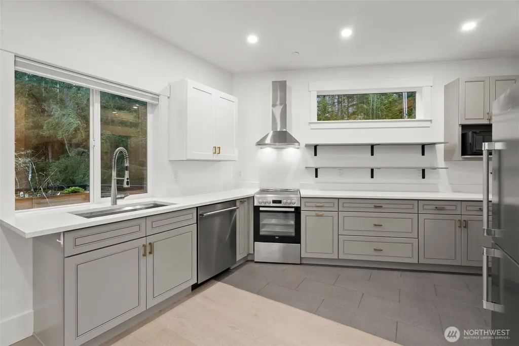 18909 115th Street NW Allyn WA 98329