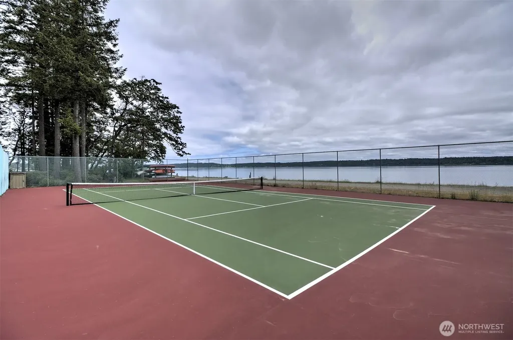 639 E Pitcairn Place Shelton WA 98584