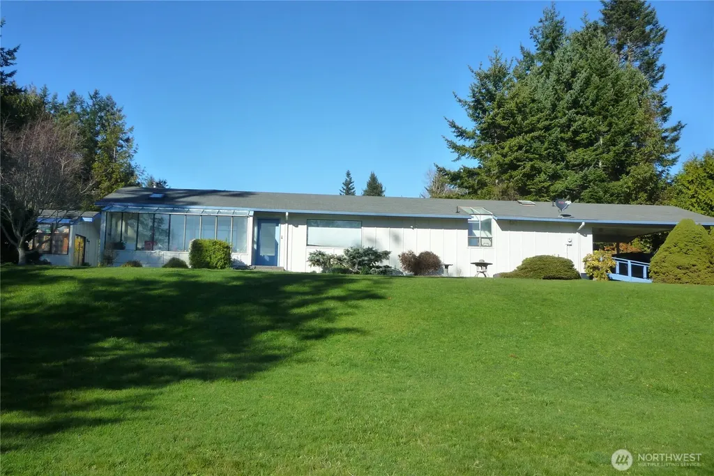180 Stonehaven Lane Sequim WA 98382