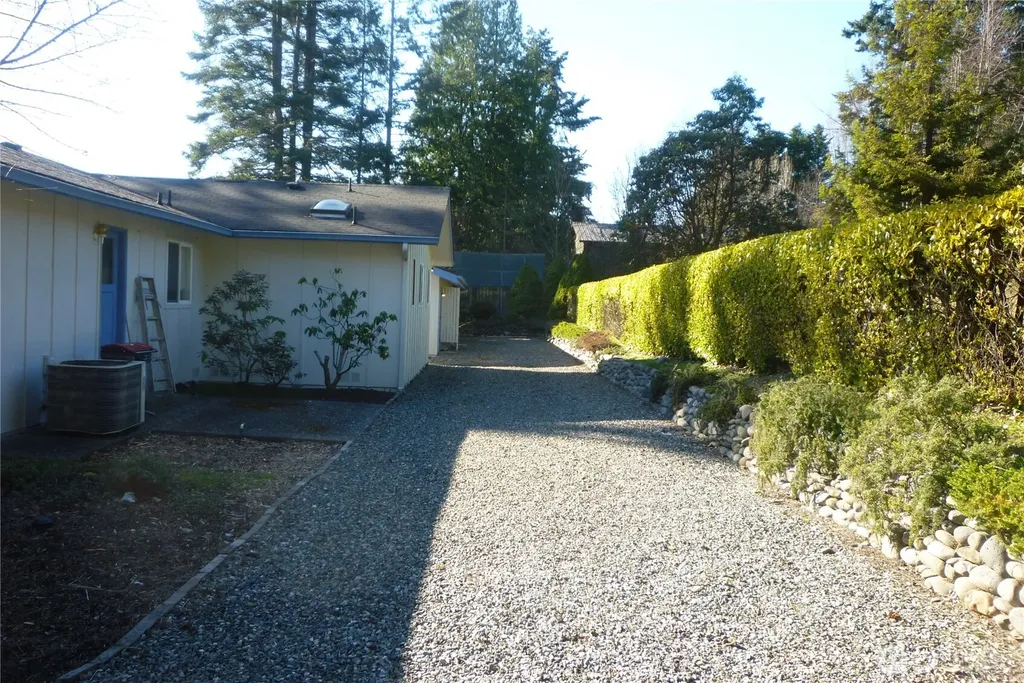 180 Stonehaven Lane Sequim WA 98382