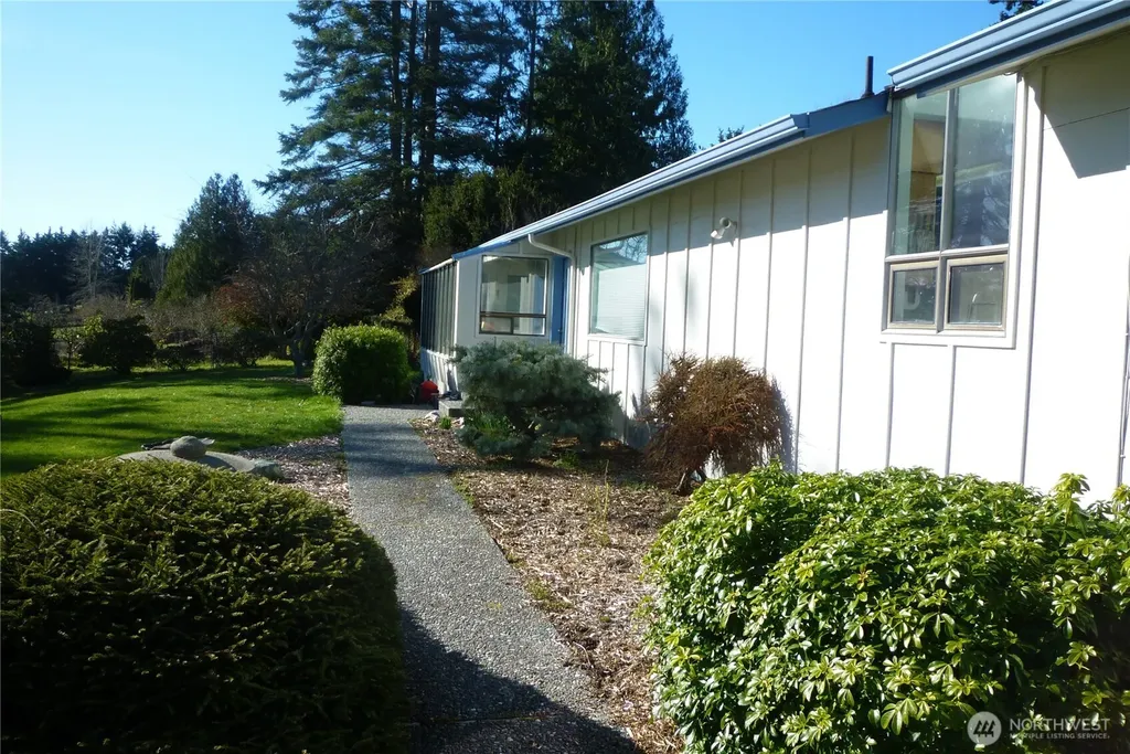 180 Stonehaven Lane Sequim WA 98382