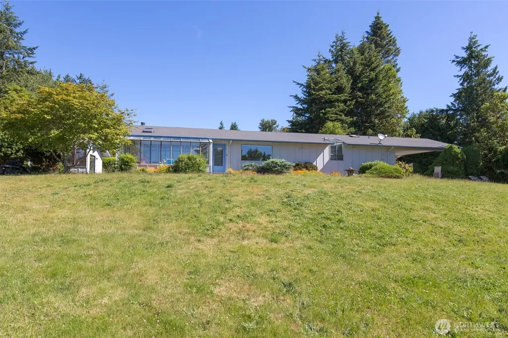 180 Stonehaven Lane Sequim WA 98382