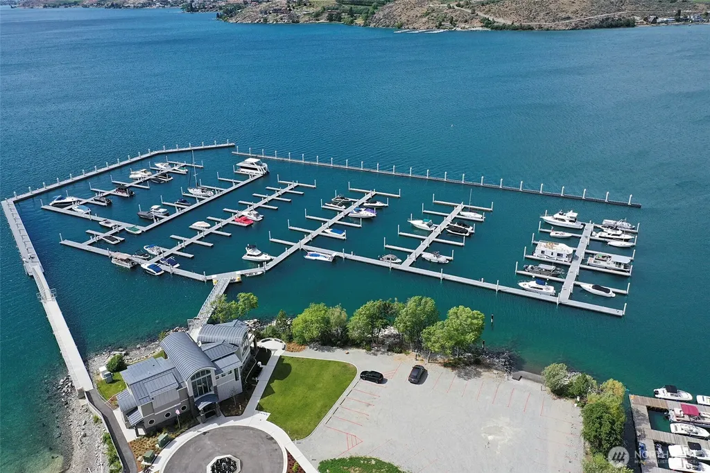 1350 W Woodin Avenue Chelan WA 98816