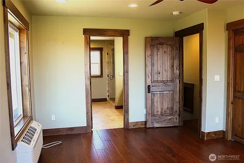 9660 Nahahum Canyon Road Cashmere WA 98815