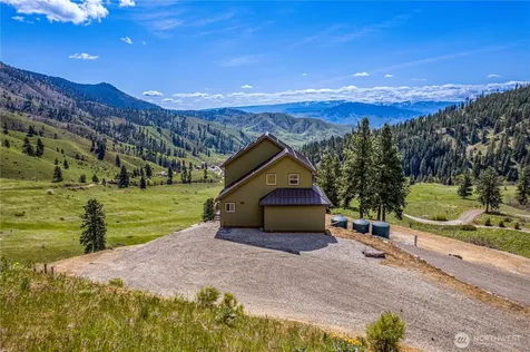 9660 Nahahum Canyon Road Cashmere WA 98815