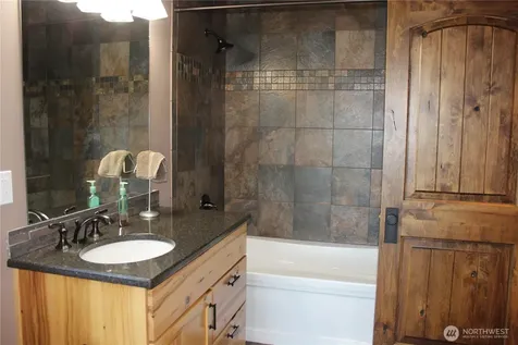 9660 Nahahum Canyon Road Cashmere WA 98815