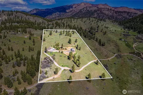9660 Nahahum Canyon Road Cashmere WA 98815
