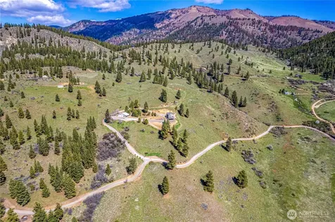 9660 Nahahum Canyon Road Cashmere WA 98815