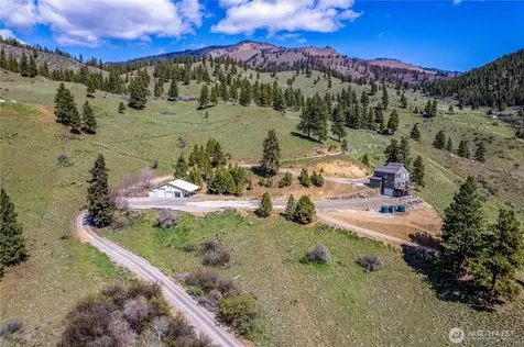 9660 Nahahum Canyon Road Cashmere WA 98815
