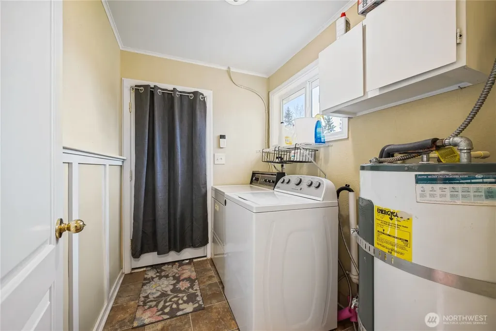 1002 N 10th Avenue Kelso WA 98626