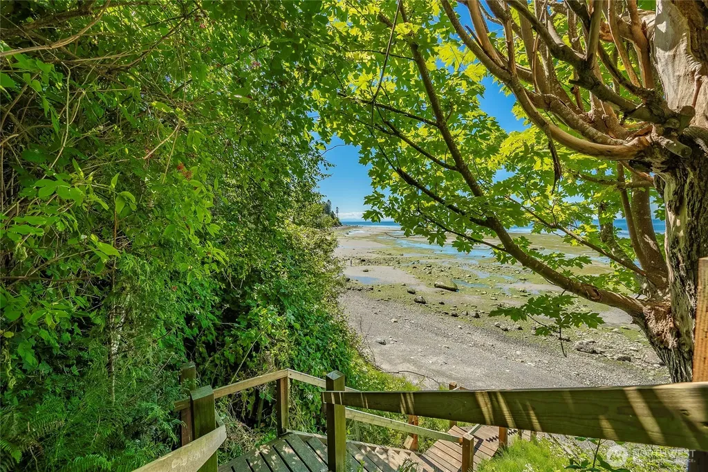 6955 Birch Bay Drive Blaine WA 98230