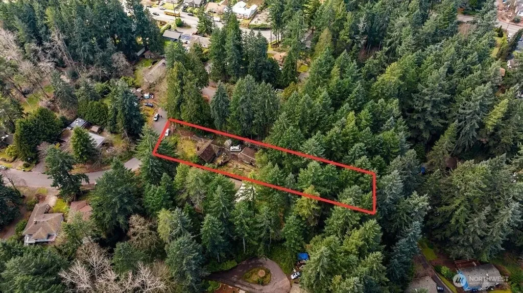 2552 NE 168th Street Lake Forest Park WA 98155