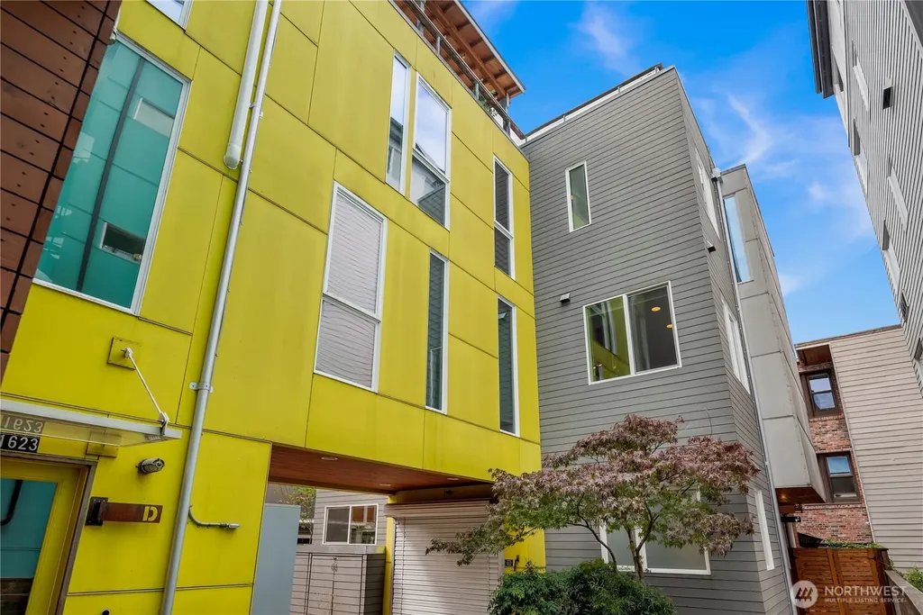 1623 14th Avenue Seattle WA 98122