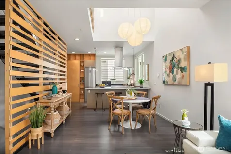 1623 14th Avenue Seattle WA 98122