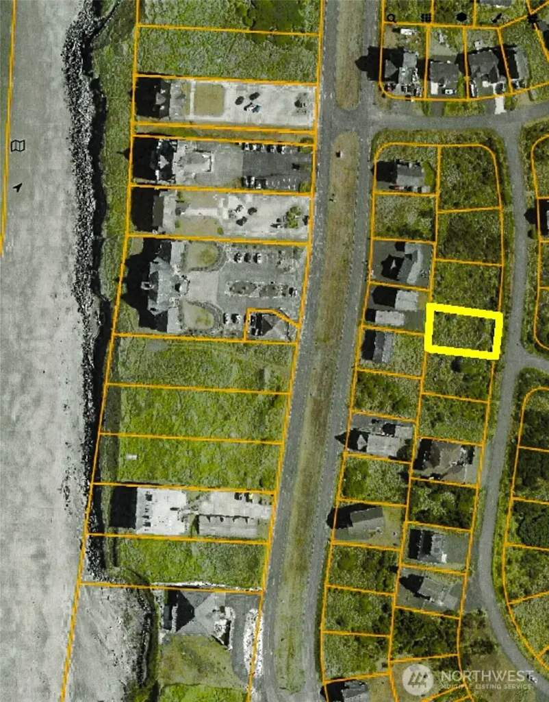 1407 Ocean Crest Avenue SW Ocean Shores WA 98569