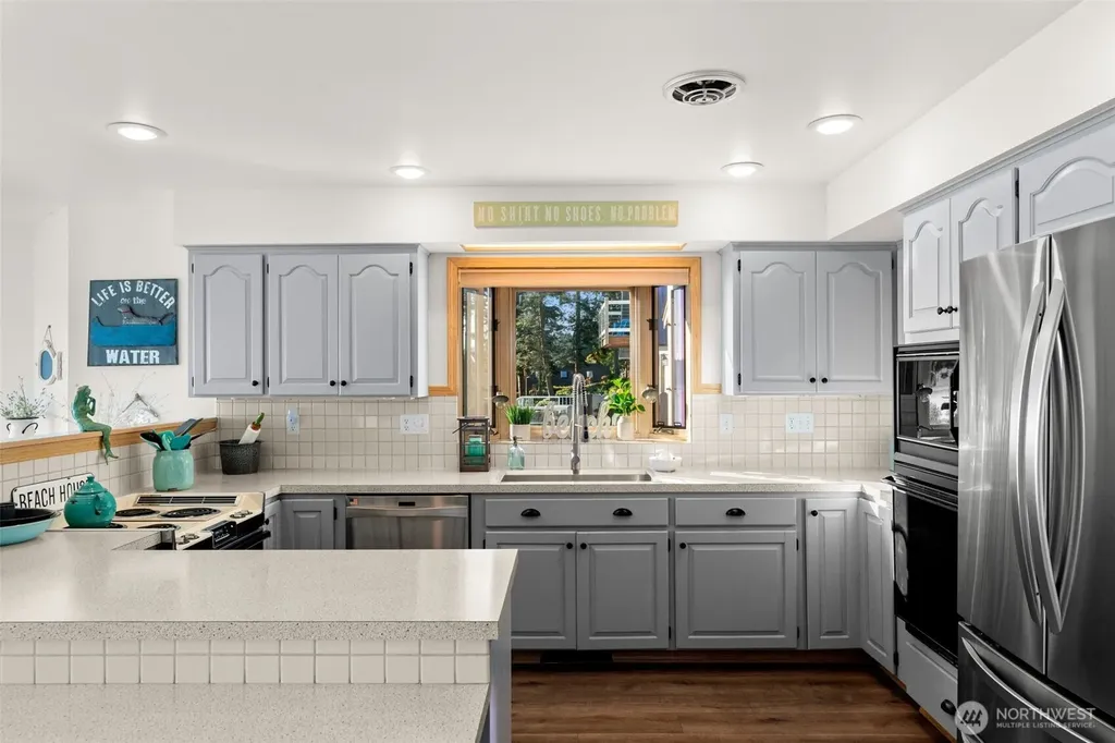 212 Tala Shore Drive Port Ludlow WA 98365