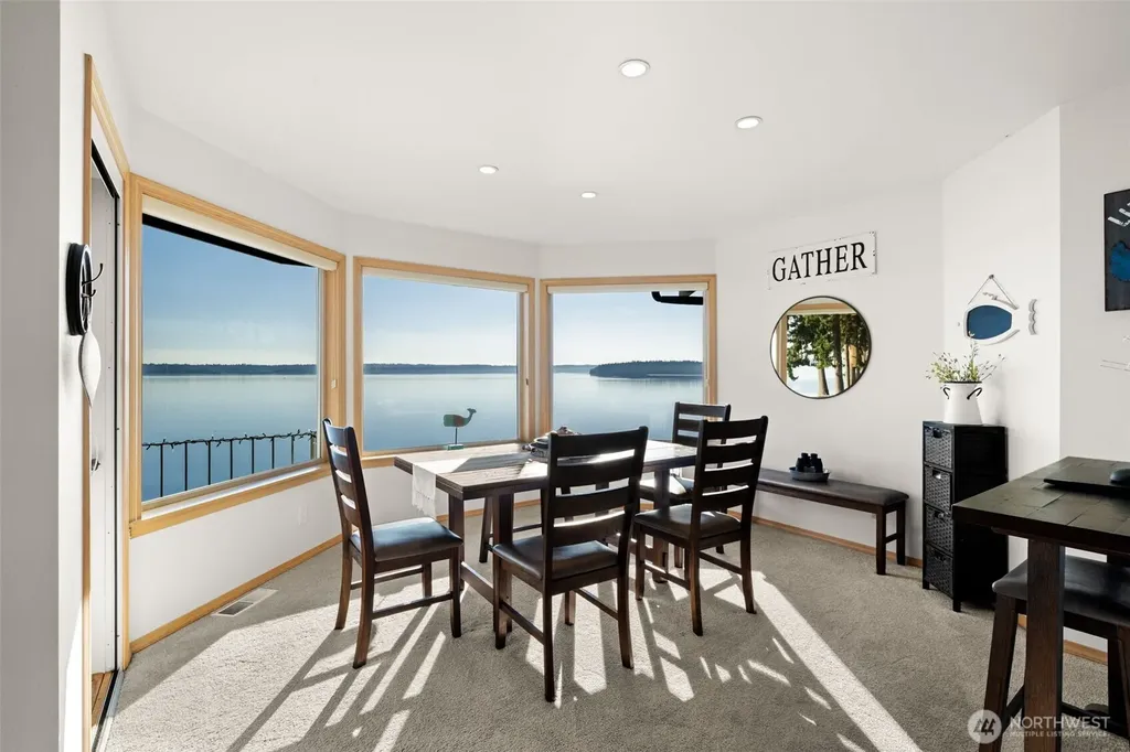 212 Tala Shore Drive Port Ludlow WA 98365