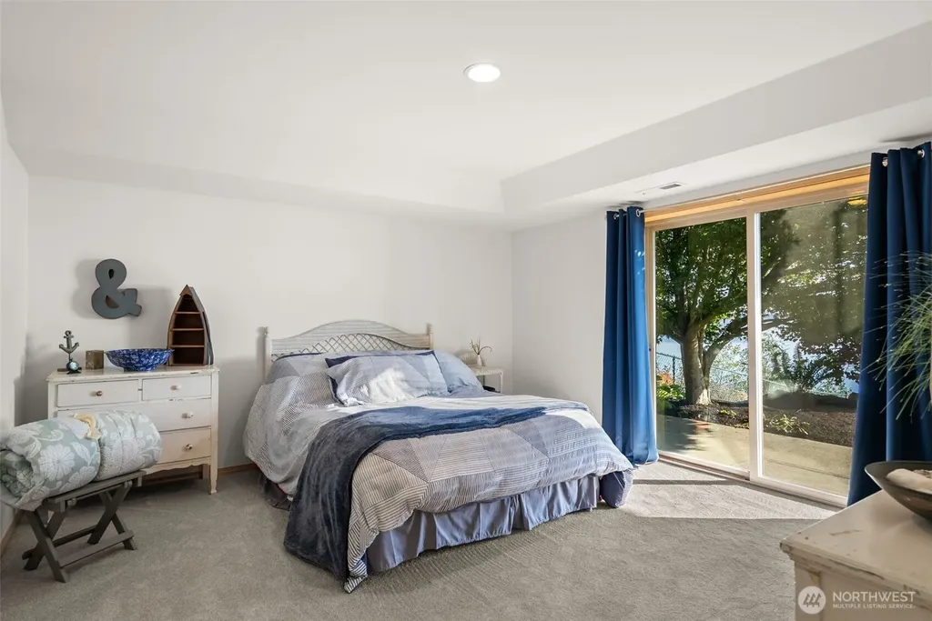 212 Tala Shore Drive Port Ludlow WA 98365