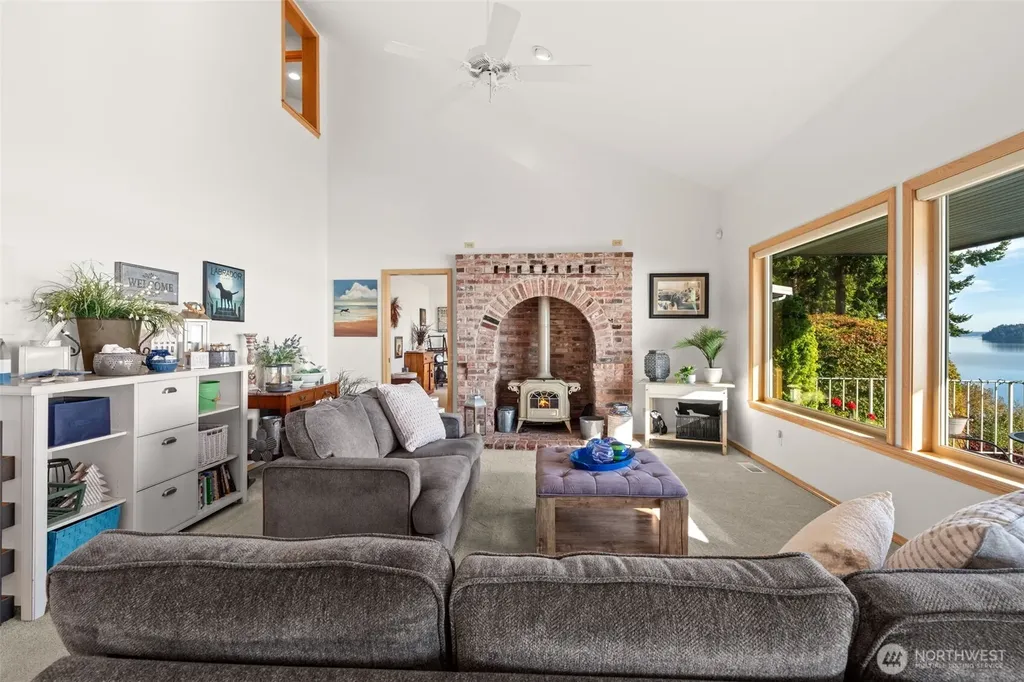 212 Tala Shore Drive Port Ludlow WA 98365
