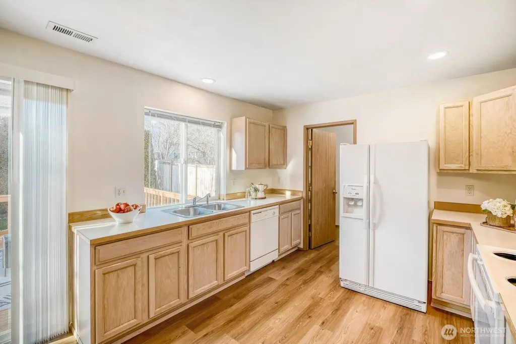 825 SW 361st Street Federal Way WA 98023
