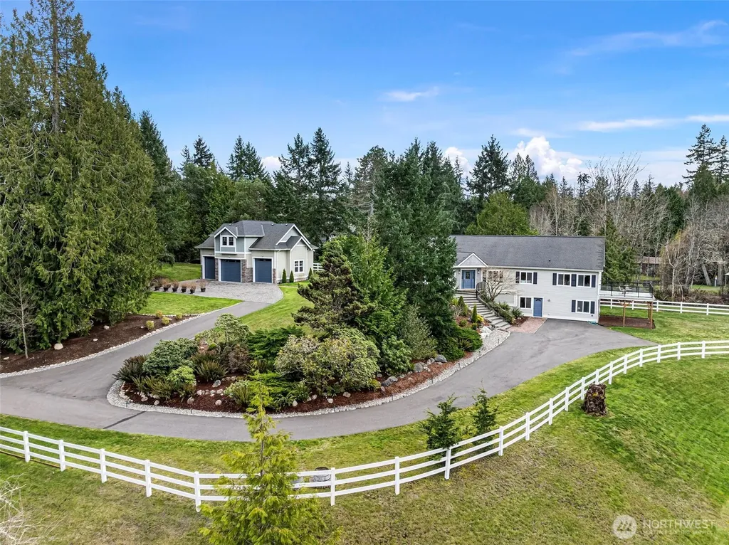 8180 NE West Port Madison Road Bainbridge Island WA 98110