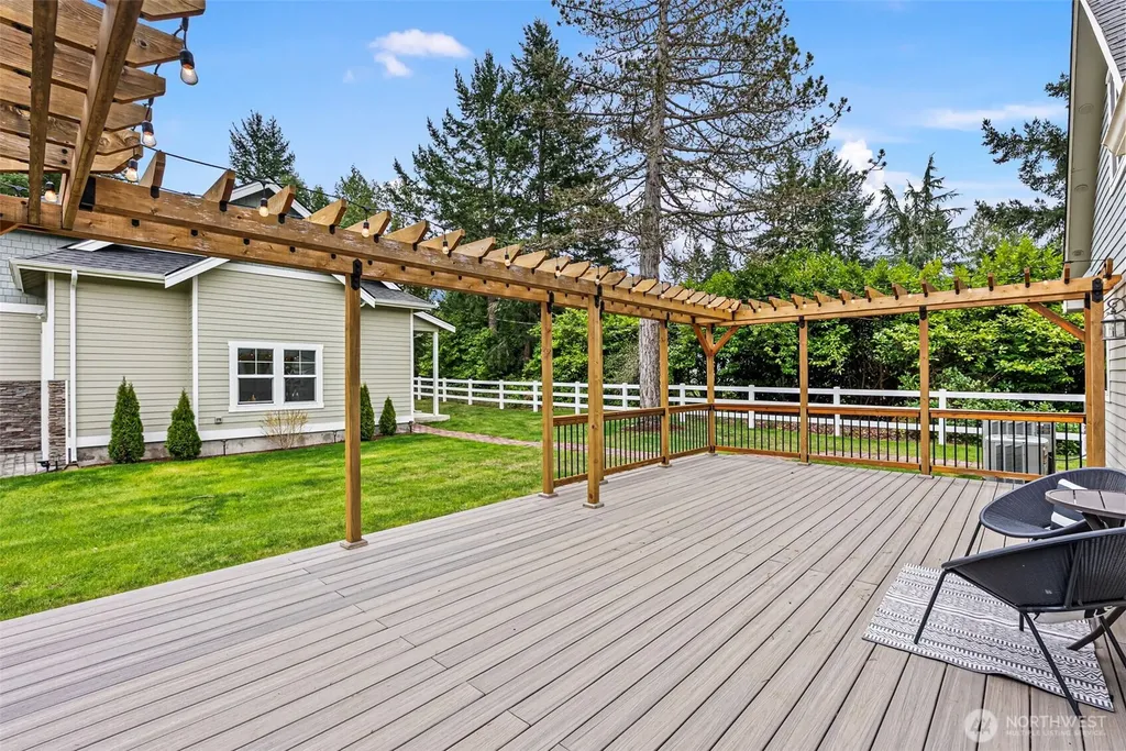 8180 NE West Port Madison Road Bainbridge Island WA 98110