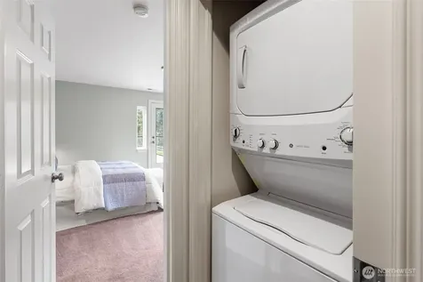 8180 NE West Port Madison Road Bainbridge Island WA 98110