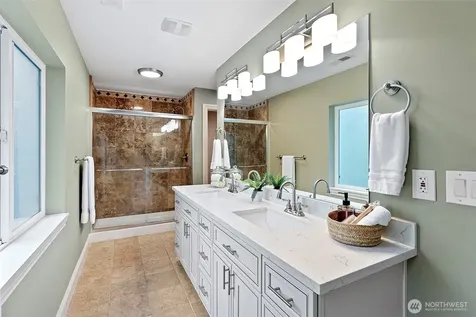 8180 NE West Port Madison Road Bainbridge Island WA 98110