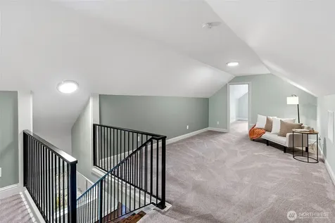 8180 NE West Port Madison Road Bainbridge Island WA 98110