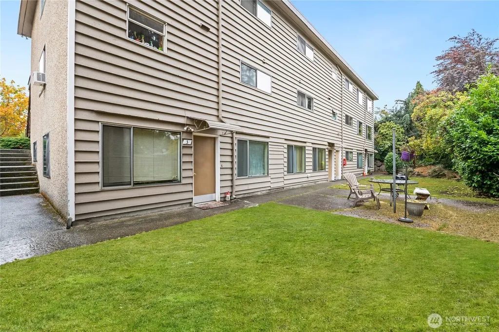 14520 Phinney Avenue N Shoreline WA 98133