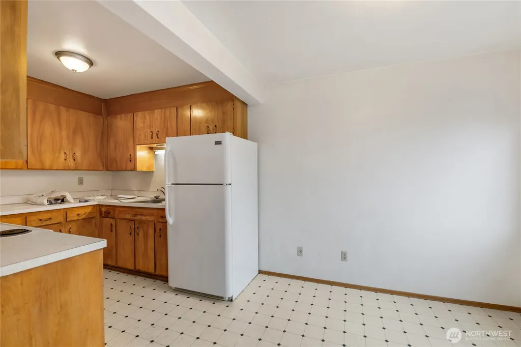 14520 Phinney Avenue N Shoreline WA 98133